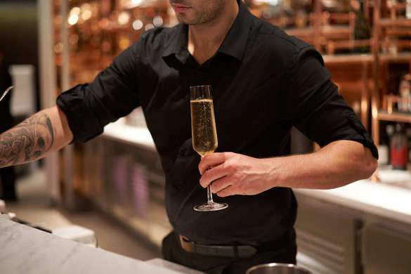 Virgin Voyages Bars Sip Lounge 8.jpg